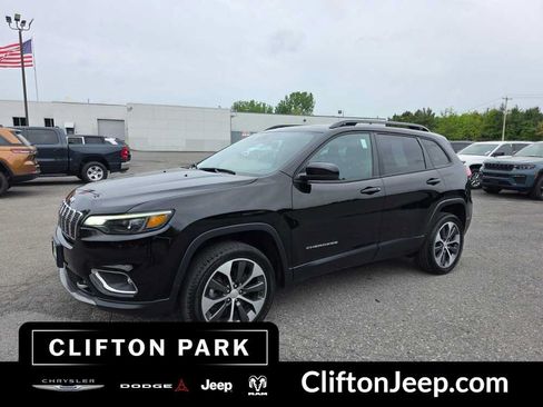 Used 2022 Jeep Cherokee Limited w/ Elite Package AWD/4WD image 1