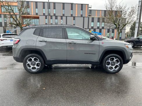 Used 2022 Jeep Compass Trailhawk w/ Sun and Sound Group image 7