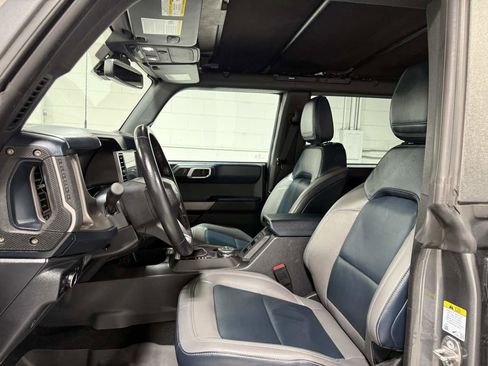 Used 2023 Ford Bronco Outer Banks image 16