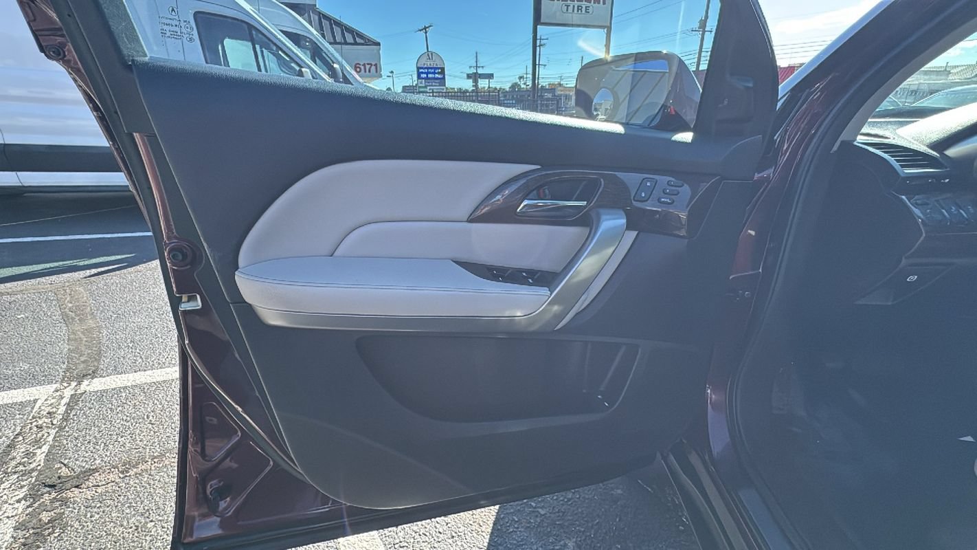 Used 2011 Acura MDX w/ Advance Package AWD/4WD image 12
