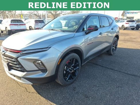 Used 2025 Chevrolet Blazer LT w/ Redline Edition image 3