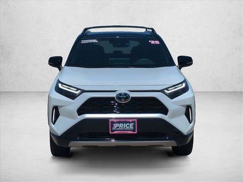 Used 2025 Toyota RAV4 XSE w/ Advanced Technology Package AWD/4WD image 2