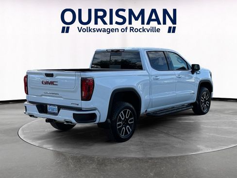 Used 2025 GMC Sierra 1500 AT4 w/ Technology Package AWD/4WD image 6