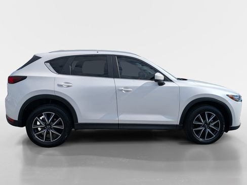 Used 2018 MAZDA CX-5 Touring w/ Preferred Equipment Package image 3