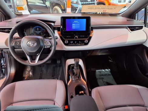 Certified 2026 Toyota Corolla SE w/ Carpet Mat Package (TMS) FWD image 13