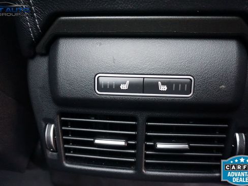 Used 2016 Land Rover Range Rover Evoque SE Premium image 22