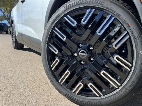 New 2026 Nissan Leaf Platinum+ image 7