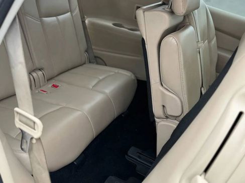 Used 2017 Nissan Pathfinder SL image 15