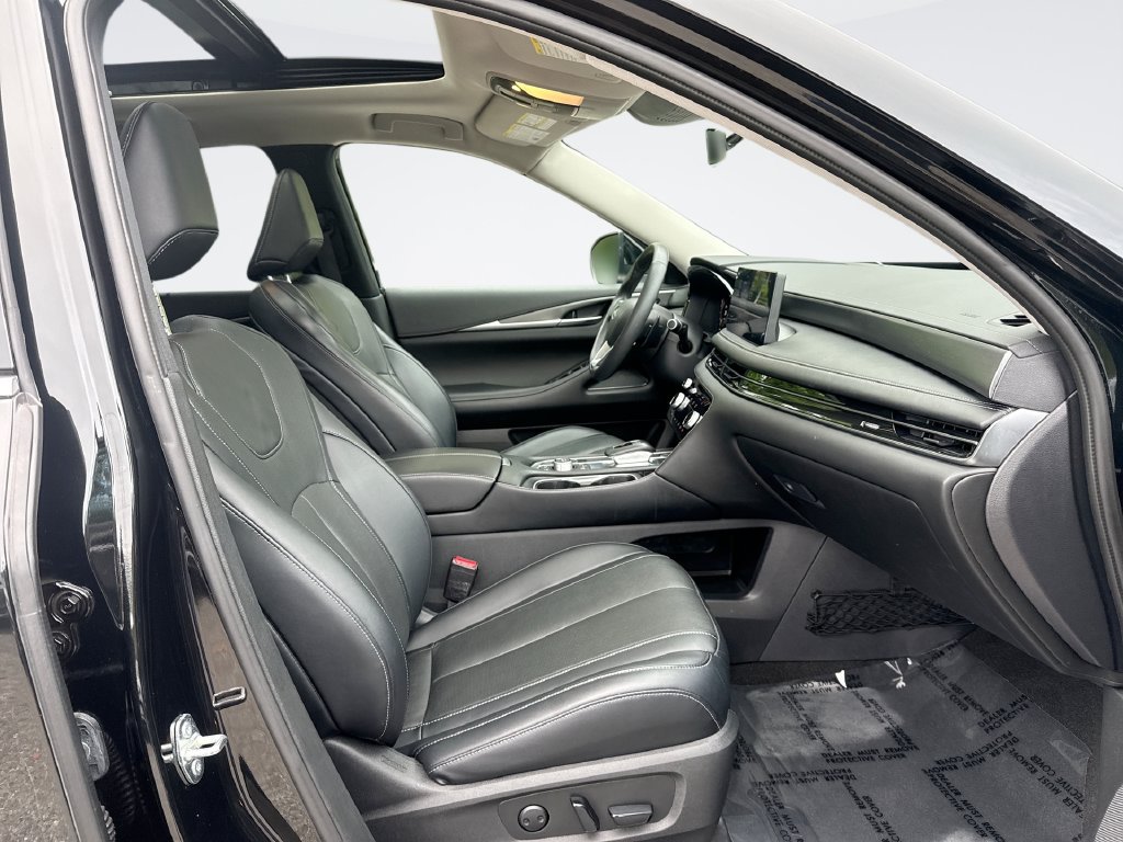 Used 2023 INFINITI QX60 Luxe w/ Cargo Package AWD/4WD image 26