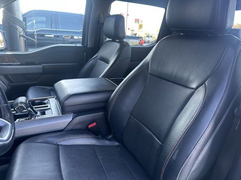 Used 2023 Ford F150 Lariat w/ Trailer Tow Package image 14