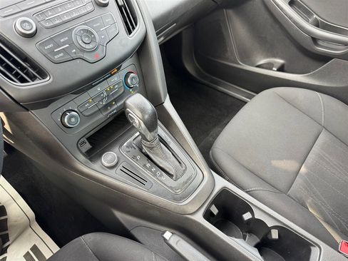 Used 2017 Ford Focus S FWD image 17