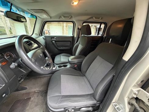 Used 2006 HUMMER H3 image 11