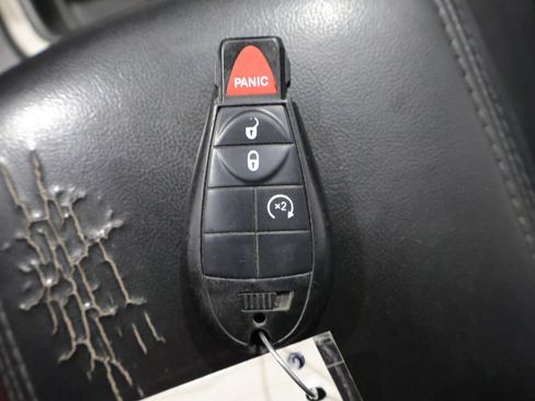 Used 2013 Jeep Grand Cherokee Laredo AWD/4WD image 25