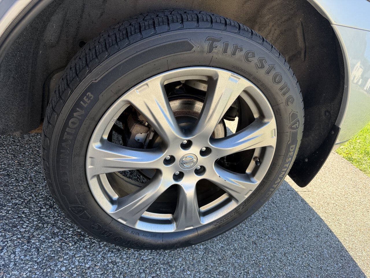 Used 2013 Nissan Murano LE w/ Platinum Pkg AWD/4WD image 14