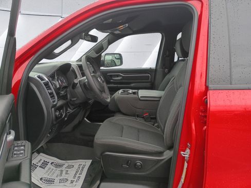 Used 2025 RAM 1500 Big Horn AWD/4WD image 10