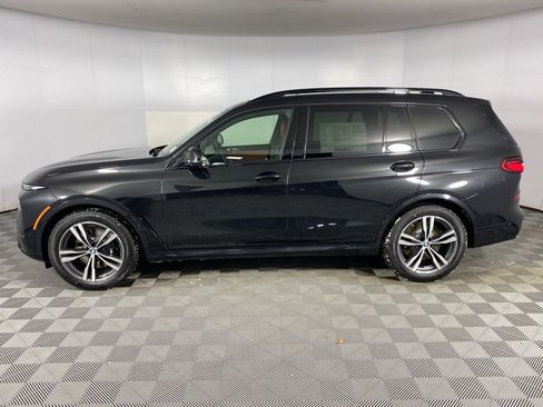 New 2026 BMW X7 M60i image 5