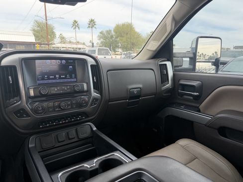 Used 2016 Chevrolet Silverado 3500 LTZ w/ Duramax Plus Package image 25