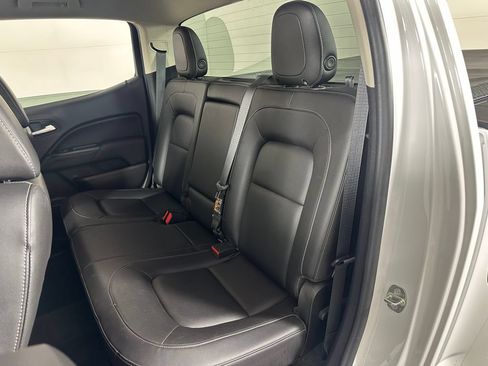 Used 2015 GMC Canyon SLT AWD/4WD image 18