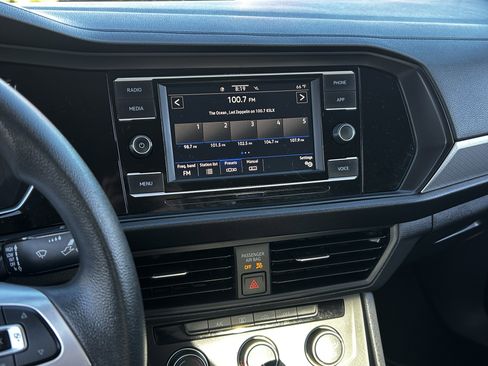 Used 2021 Volkswagen Jetta S image 26