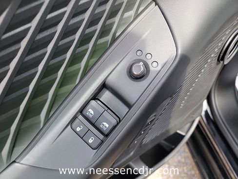 New 2025 Dodge Charger Daytona R/T w/ Plus Group image 30