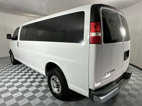 Used 2019 Chevrolet Express 3500 LT w/ LT Preferred Equipment Group image 6