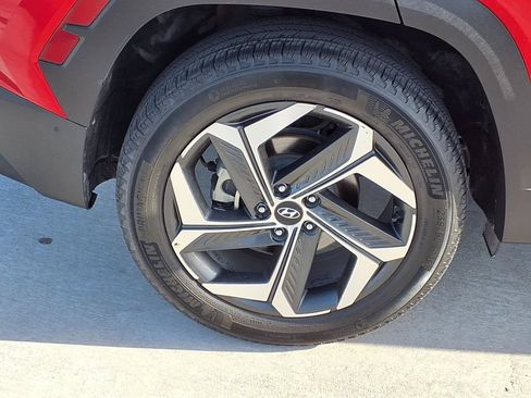 Used 2023 Hyundai Tucson Limited AWD/4WD image 10