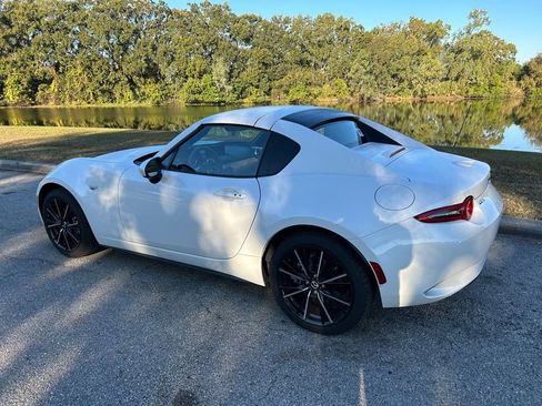 Used 2024 MAZDA MX-5 Miata RF Grand Touring image 3