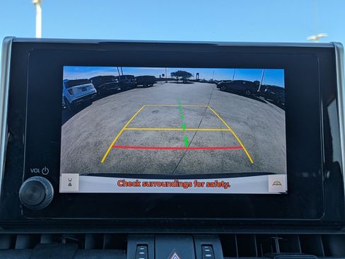 Used 2024 Toyota RAV4 Adventure image 23