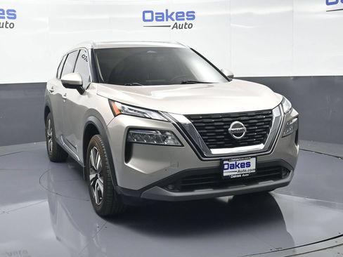 Used 2021 Nissan Rogue SL AWD/4WD image 3