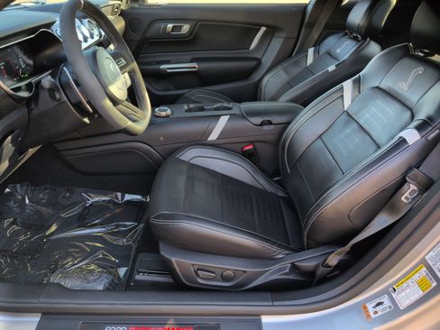 Certified 2020 Ford Mustang Shelby GT500 w/ Technology Package RWD image 16