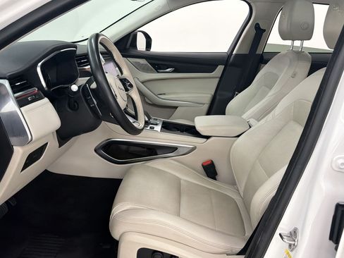 Used 2023 Jaguar F-PACE S AWD/4WD image 29