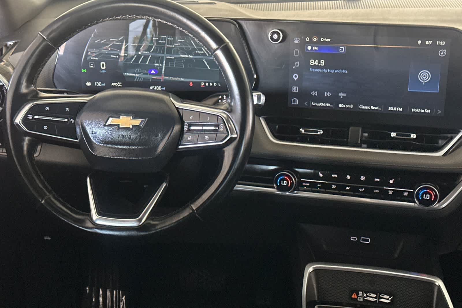 Used 2025 Chevrolet Equinox LT w/ Convenience Package II AWD/4WD image 16
