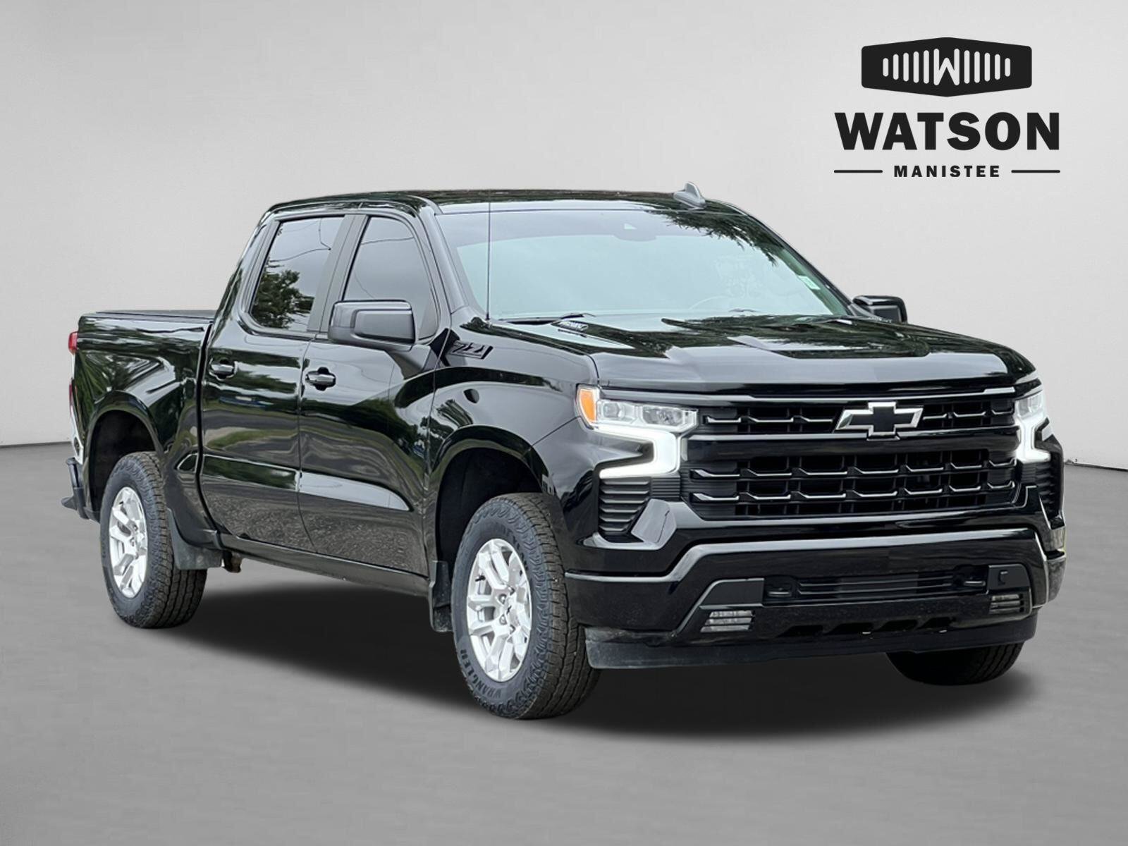 Used 2023 Chevrolet Silverado 1500 RST w/ Z71 Off-Road Package AWD/4WD image 1