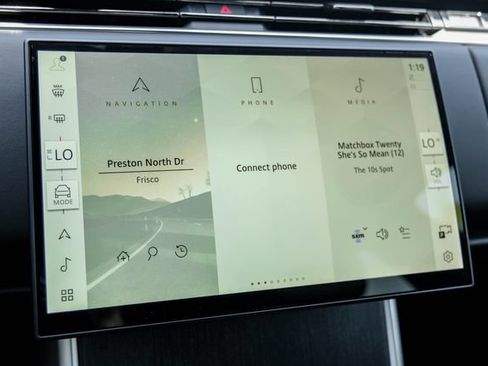 New 2026 Land Rover Range Rover SE AWD/4WD image 40