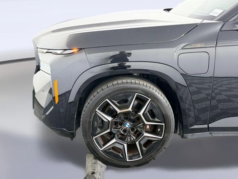 Used 2023 BMW XM AWD/4WD image 11