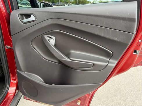 Used 2015 Ford Escape SE AWD/4WD image 28