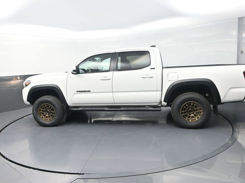 Used 2023 Toyota Tacoma 4x4 Double Cab w/ Trail Edition image 6