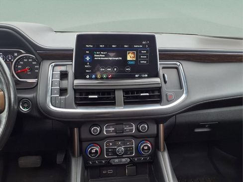 Certified 2021 Chevrolet Suburban High Country AWD/4WD image 9