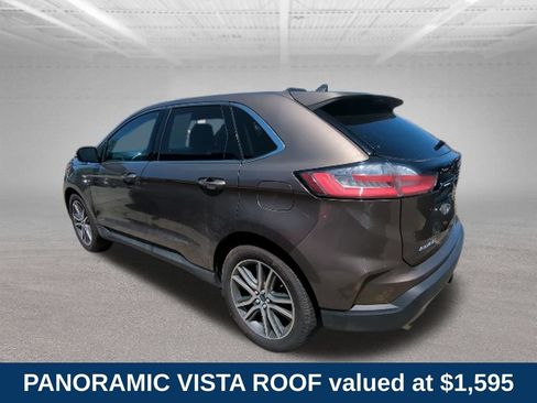 Used 2019 Ford Edge Titanium w/ Class II Trailer Tow Package AWD/4WD image 2