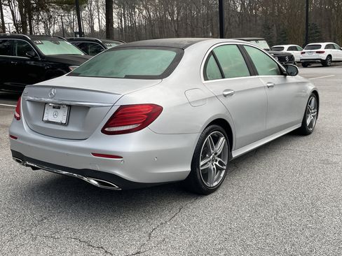 Used 2019 Mercedes-Benz E 300 image 6
