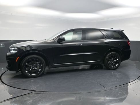 Used 2025 Dodge Durango GT image 3
