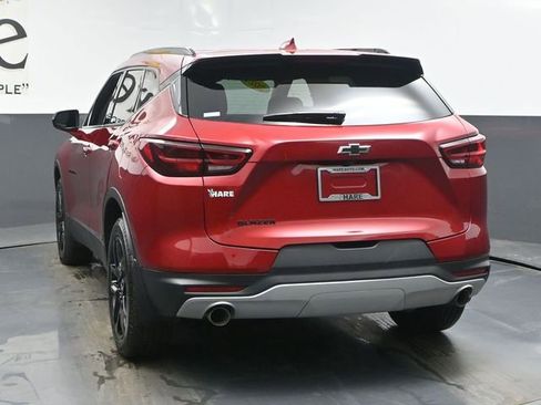 Used 2024 Chevrolet Blazer LT w/ LPO, Black Grille Bar Package image 34