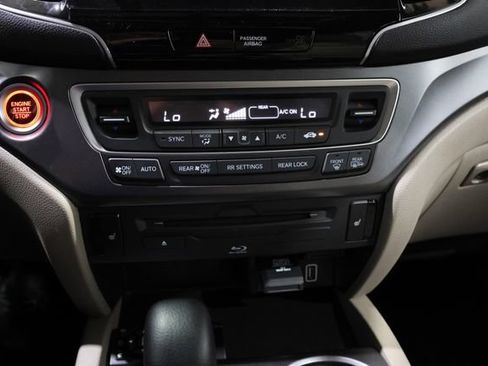 Used 2020 Honda Pilot EX-L image 25