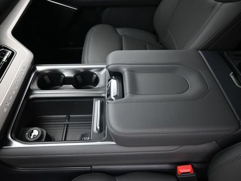 New 2026 Ford Expedition Max Active RWD image 21
