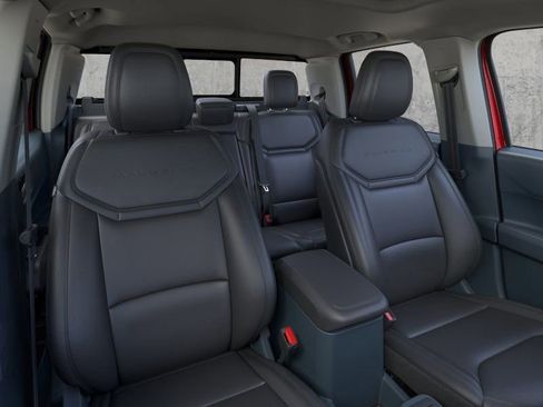 New 2026 Ford Maverick Lariat image 10