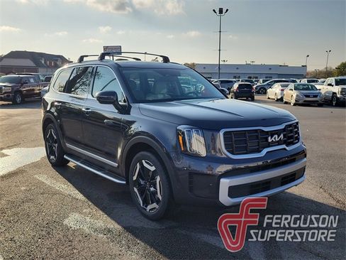 New 2025 Kia Telluride S image 1