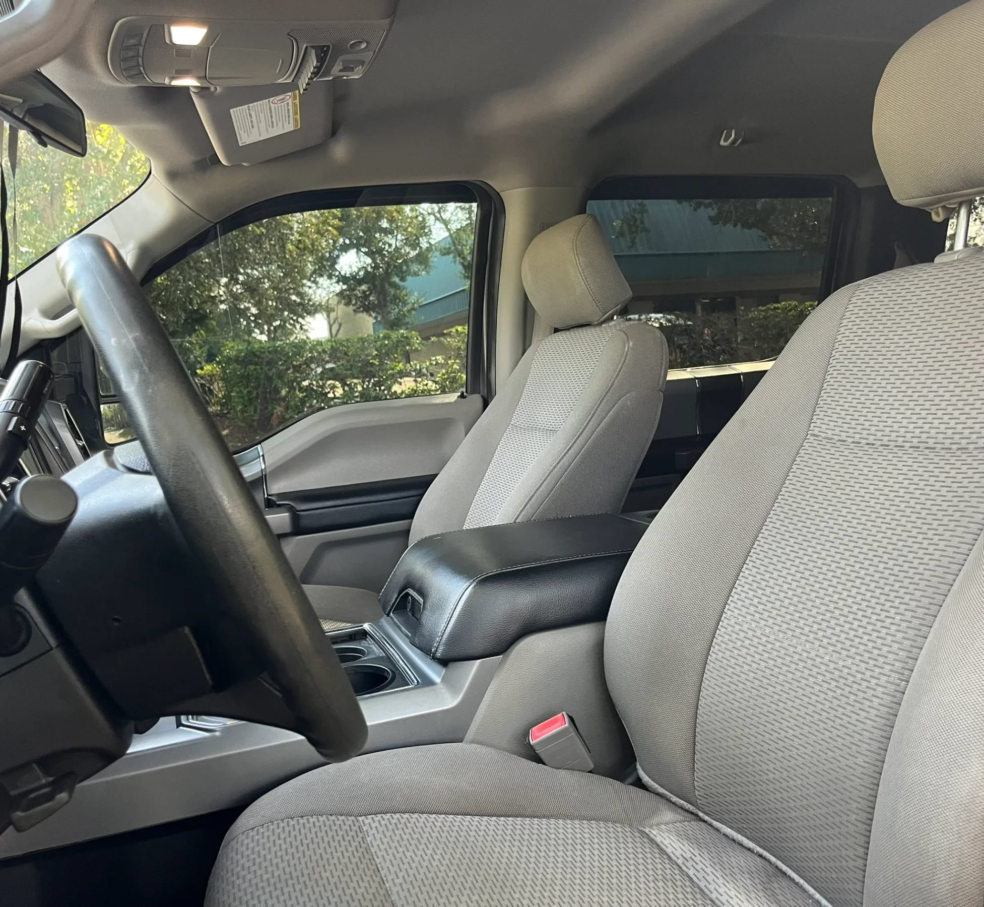 Used 2019 Ford F350 XLT w/ XLT Premium Package AWD/4WD image 16