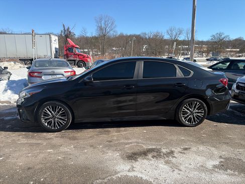 Used 2022 Kia Forte GT-Line w/ GT-Line Technology Package image 15