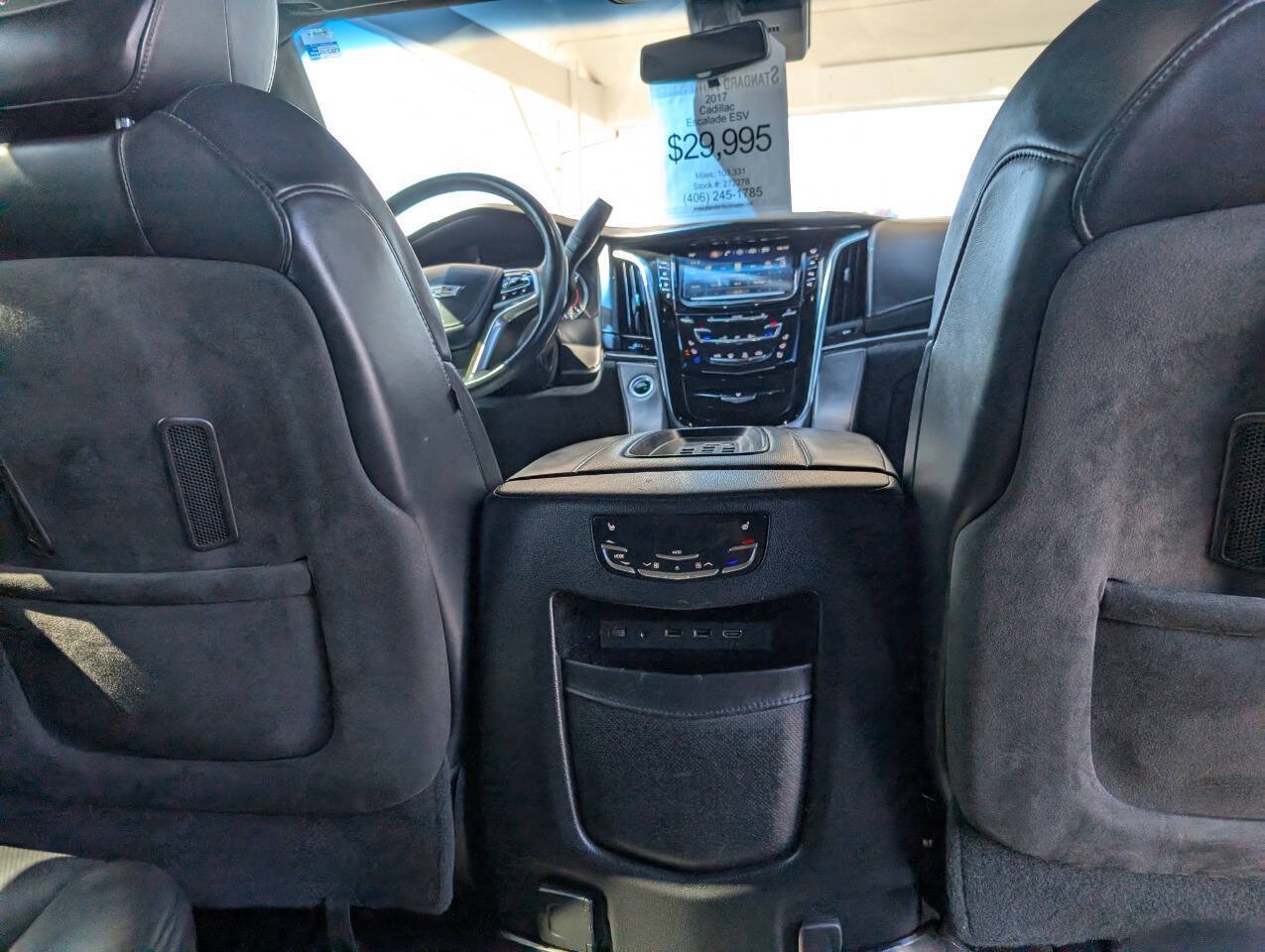 Used 2017 Cadillac Escalade ESV Platinum AWD/4WD image 21