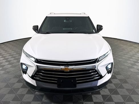 Used 2024 Chevrolet Blazer Premier w/ Enhanced Convenience Package FWD image 2